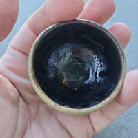Bowl legs green