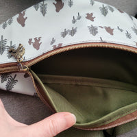 BIG FOOT, one zipper fanny/sling