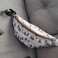 BIG FOOT, one zipper fanny/sling