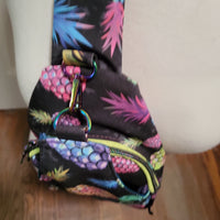 Pineapple, Recycled canvas, small Kandou Slingbag