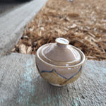 Bowl w/ lid, flower