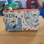 Travel SM. Olivia Triangle Pouch