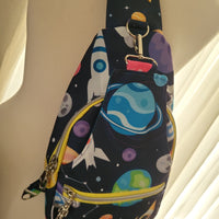 Space & Astronaut Kandou Slingbag