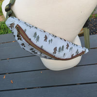 BIG FOOT, one zipper fanny/sling