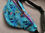 Scuba Cat, one zipper fanny/sling