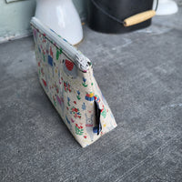 Llamas SM. Olivia Triangle Pouch