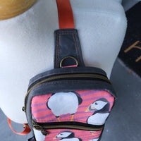 Puffin (1), Gray wax Canvas