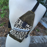 Dashes Mini-Travel Slingbag