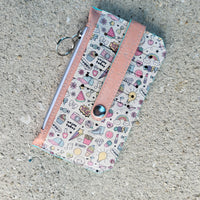 90s Icons. cork Purse pal
