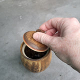 Urn/Jar with lid