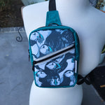 Puffin (2), Teal wax Canvas