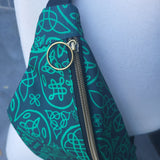 CELTIC '25, one zipper fanny/sling