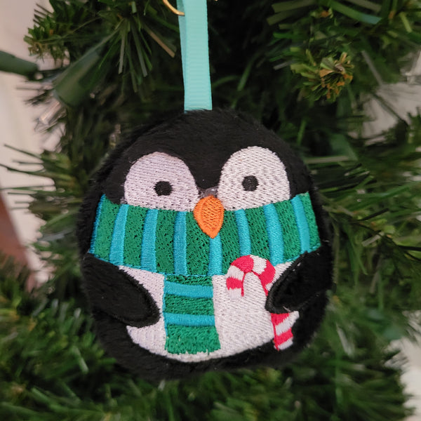 XMAS PENGUIN Ornament