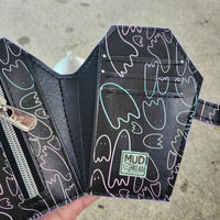 Ghosts MMK, Claudia Coffin Wallet