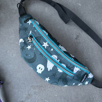 Ghosts & Cats, double zipper fanny/sling