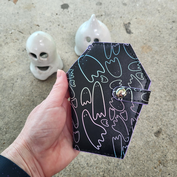Ghosts MMK, Claudia Coffin Wallet