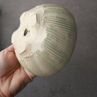white/green Planter