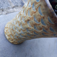 Tall, scales Cup