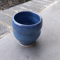 Blue, short, 3 holes Cup