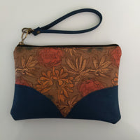 Melanie & Lagoon, Cork Clutch