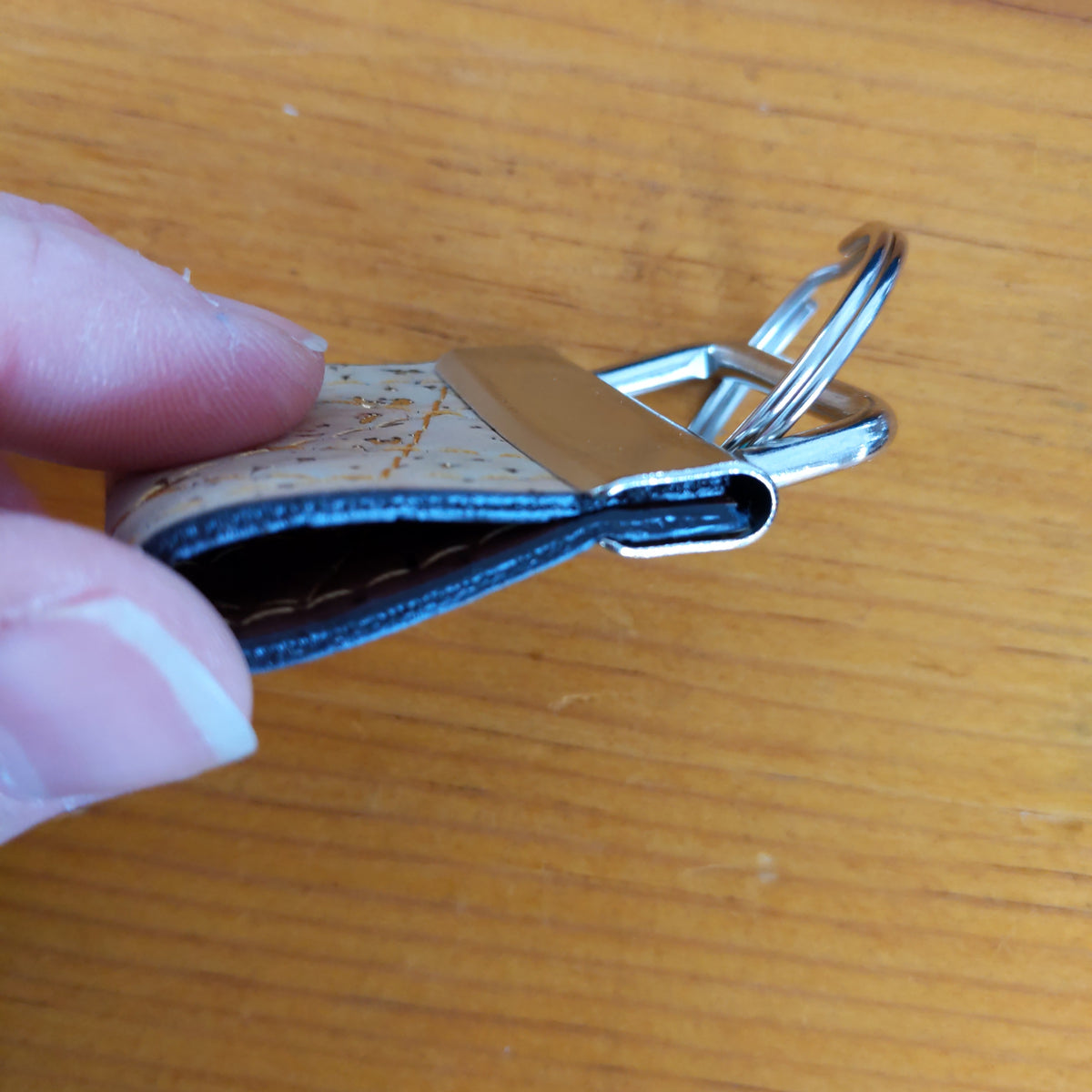 Natural/Gold , w/ EC Cork Key Ring – mudandthread