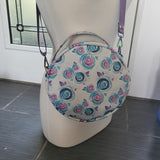 Roses, vinyl, Round Crossbody Bag