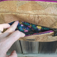Cat on Natural & Gold Fleck Cork, Lilia Bag