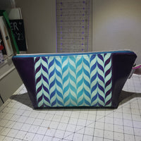 Mermaid vinyl. PEEKABOO Beauty Bag (xl)