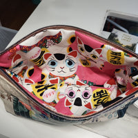 QAYG Pouch (5), LINING Lucky Cats