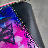 Flying Key. vinyl. PEEKABOO Beauty Bag (small)