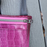 Krocodilly Boysenberry, Vinyl Amplector Bag