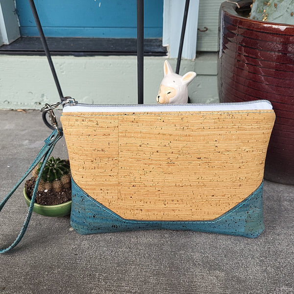 Natual/Ocean, Cork Clutch