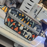 GNOMES/WAX CANVAS. GREENSTLE ADVENTURE BAG