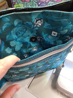 D20 teal Roses, #theonewithmoremeknow