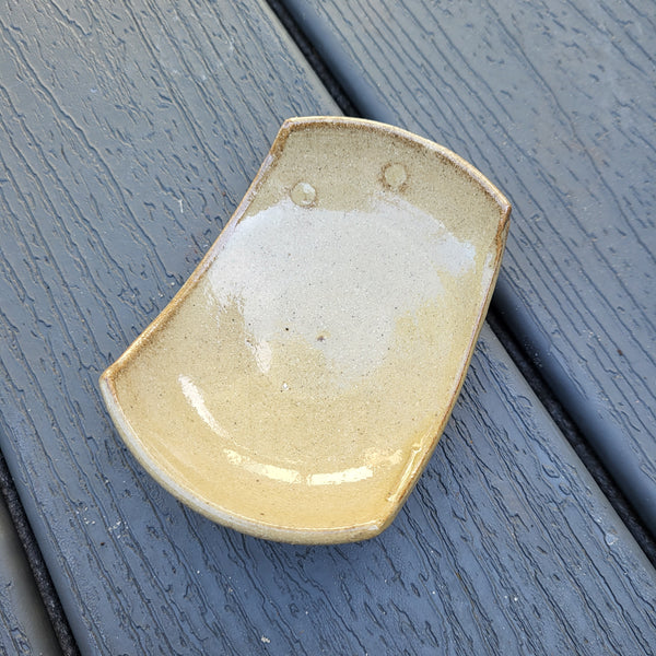 Tan, 2 dots. Tray