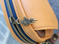 BEES/Vinyl, itty bitty Bowler Bag