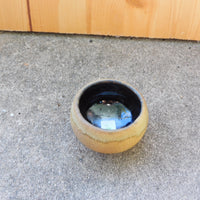 tan cup/Bowl