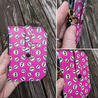 Pink Skull  Vinyl - Pocket Pal